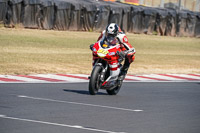 donington-no-limits-trackday;donington-park-photographs;donington-trackday-photographs;no-limits-trackdays;peter-wileman-photography;trackday-digital-images;trackday-photos